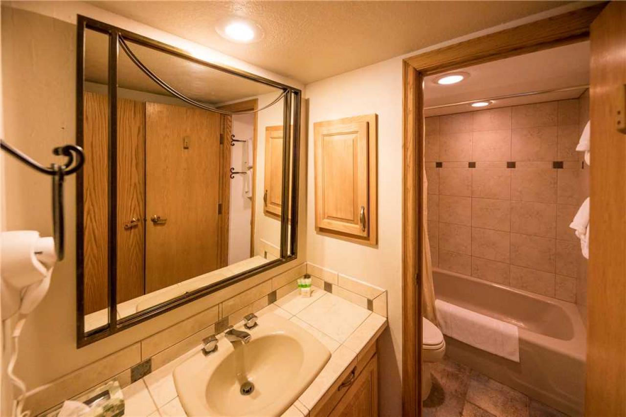 Iron Horse Building D Unit 4104 - thumb 32