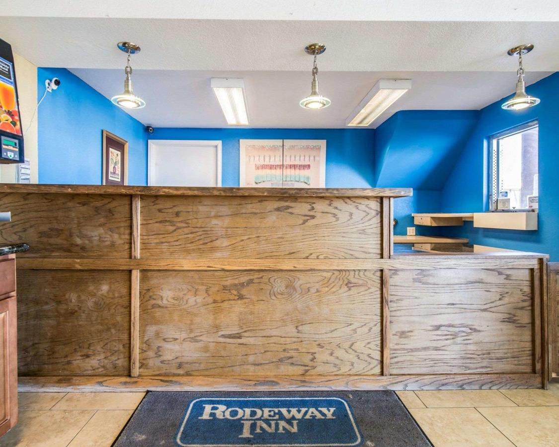 Rodeway Inn Pueblo - thumb 3