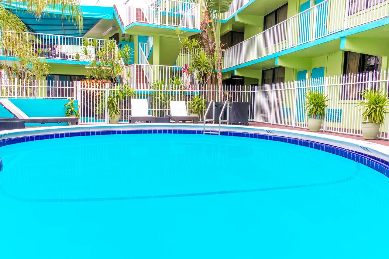Ocean Reef Hotel - thumb 32