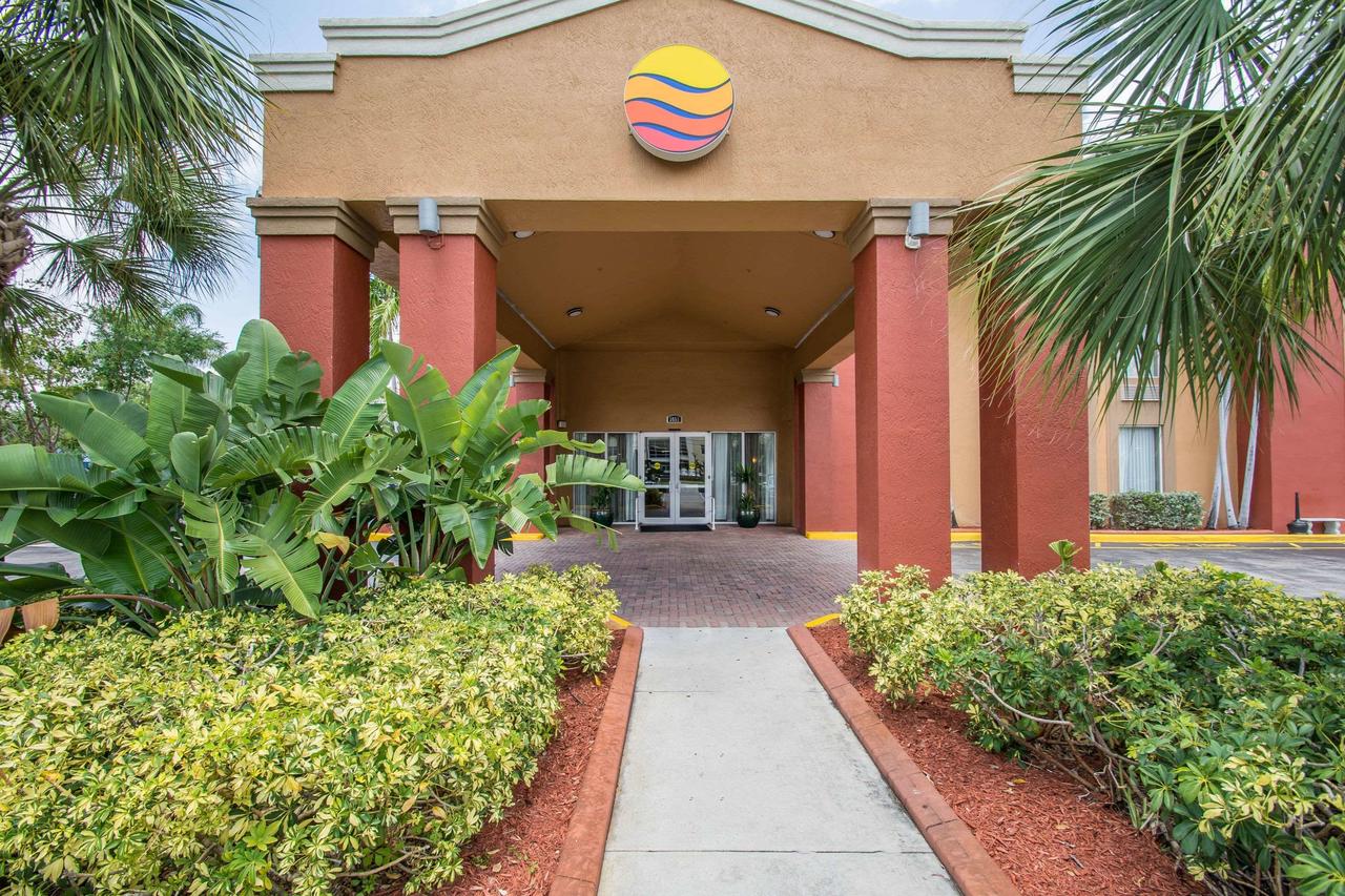 Comfort Inn & Suites Fort Lauderdale West Turnpike - thumb 0