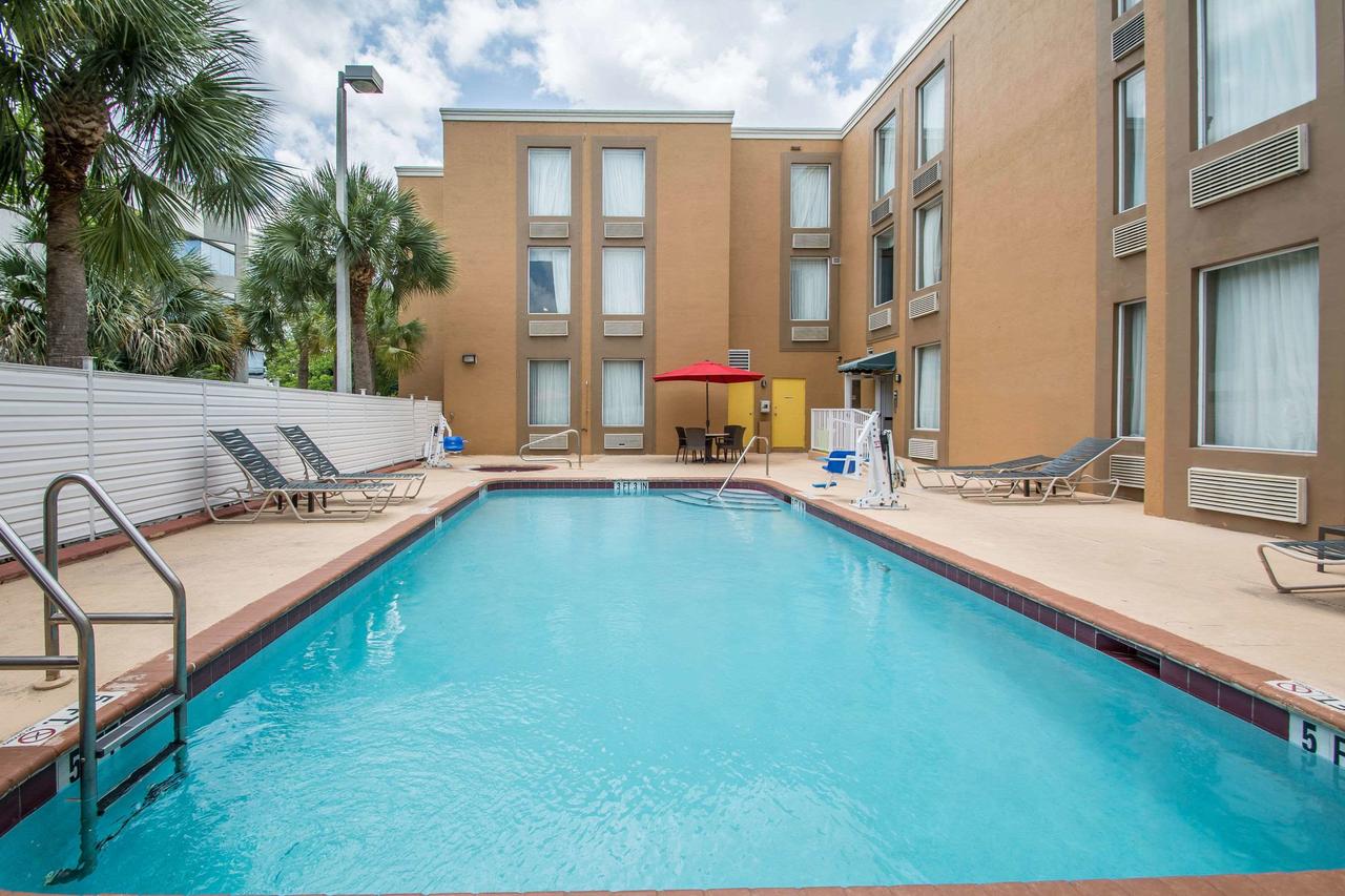 Comfort Inn & Suites Fort Lauderdale West Turnpike - thumb 26