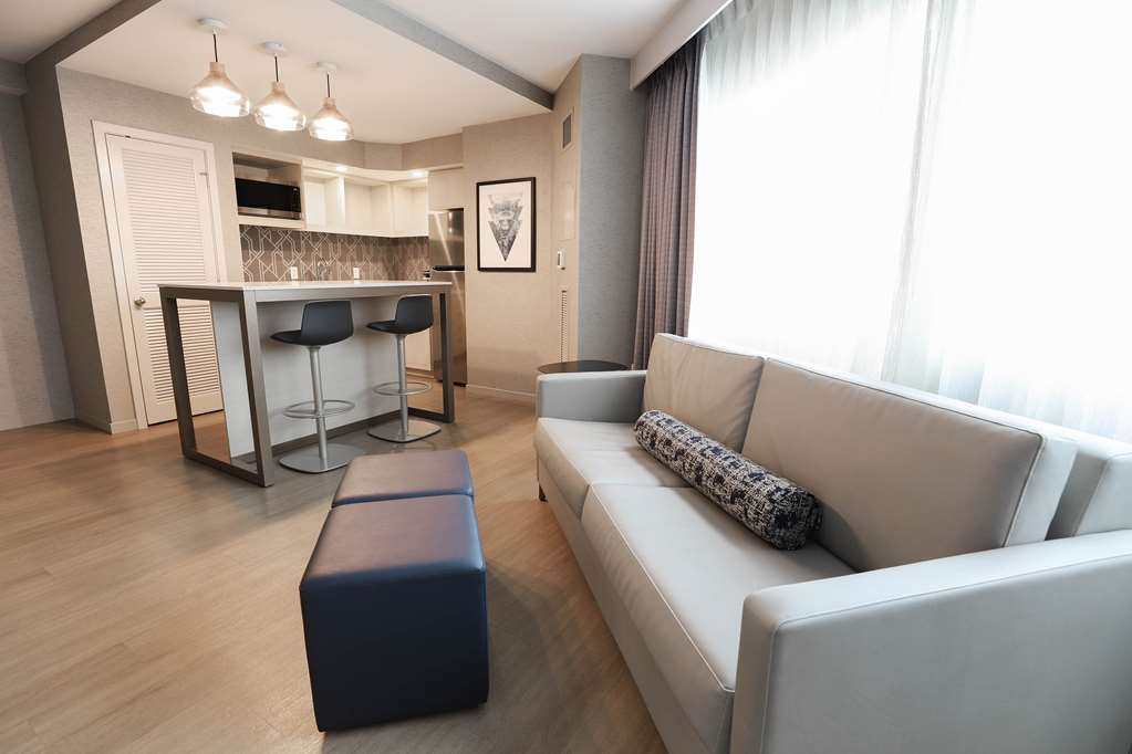 Radisson Plaza Hotel At Kalamazoo Center - thumb 12