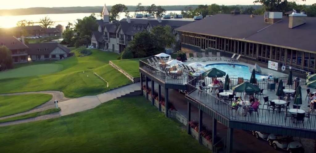 Maddens On Gull Lake - thumb 1