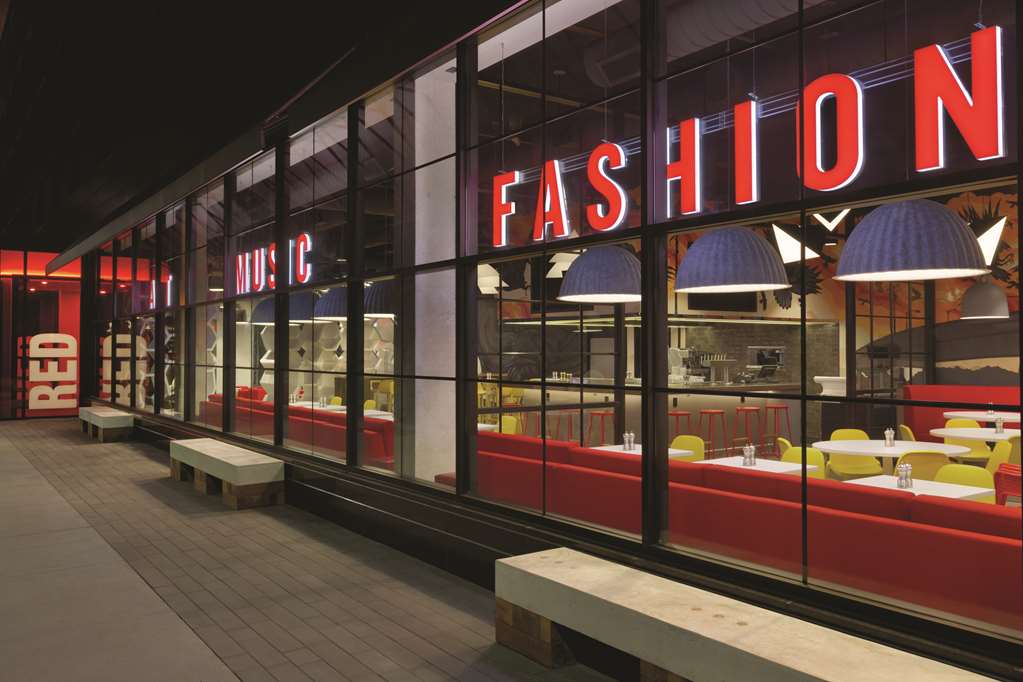 Radisson Red Minneapolis Downtown - thumb 1