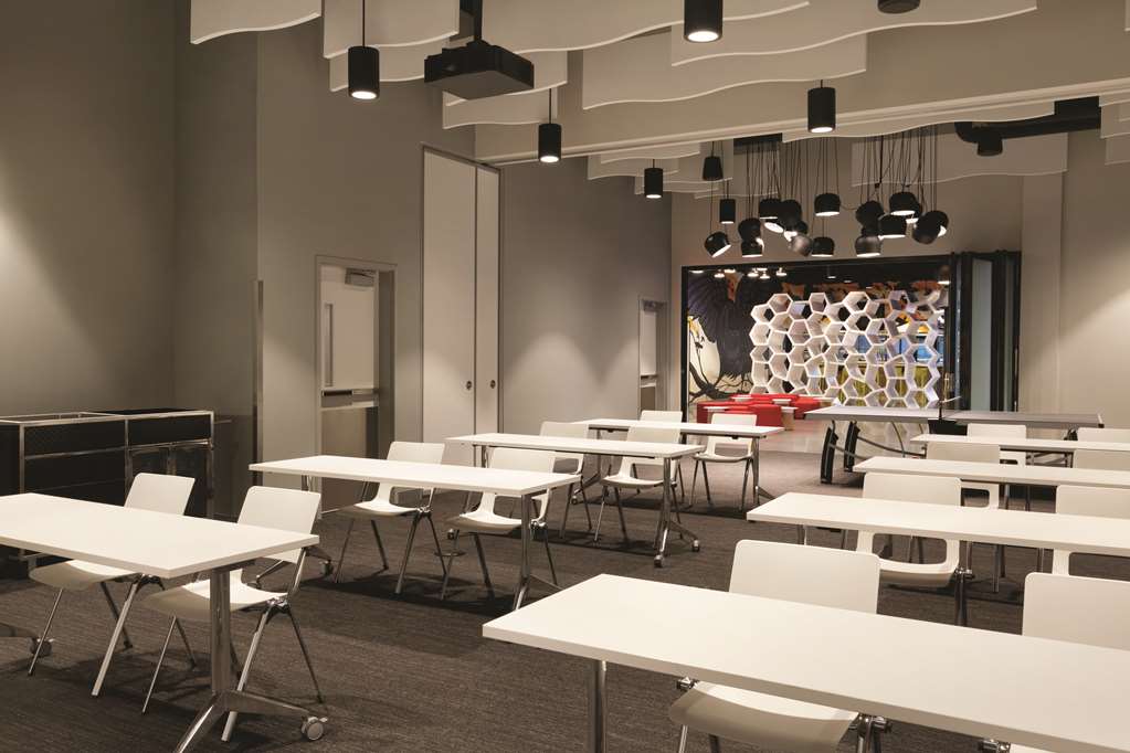 Radisson Red Minneapolis Downtown - thumb 8