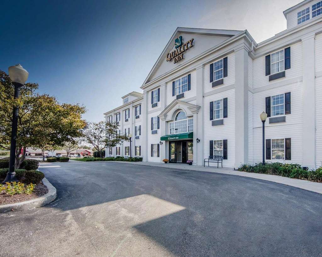 Quality Inn - thumb 0