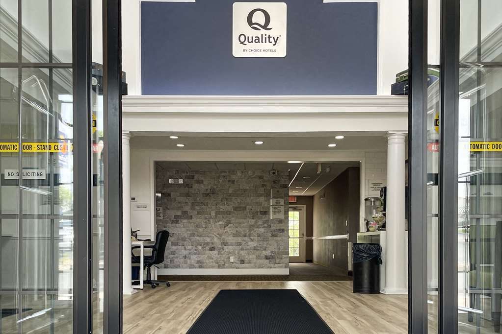 Quality Inn - thumb 3