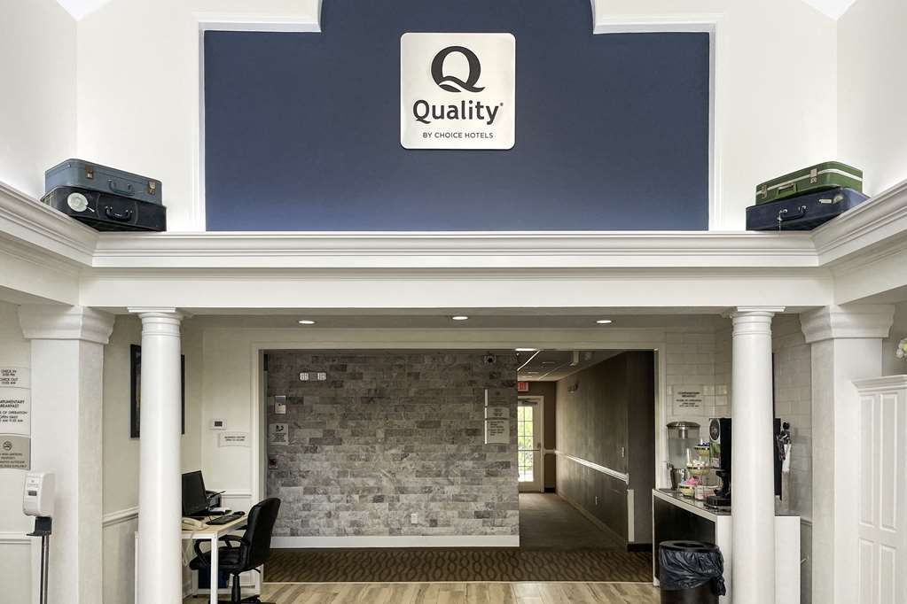 Quality Inn - thumb 4