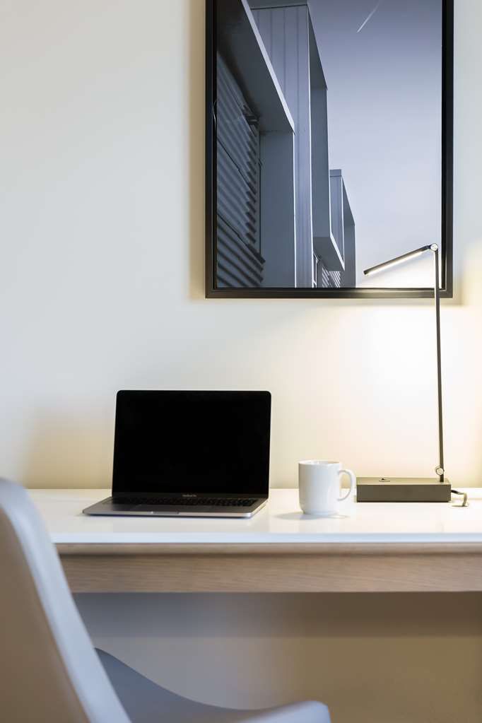 Radisson Hotel Phoenix Airport - thumb 16