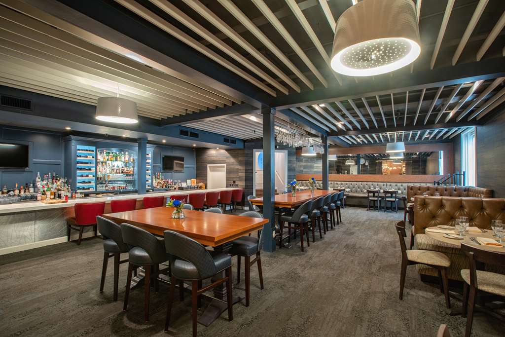 The Burgundy Hotel, Tapestry Collection - thumb 15