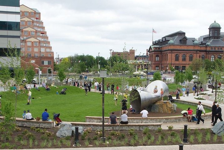 Baltimore Scavenger Hunt: Inner Harbor & Outer Sights - thumb 1