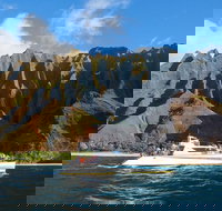 Ni'ihau and Na Pali Coast Snorkel Boat Tour - Accommodation Arizona