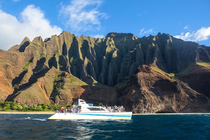 Na Pali Sunset & Sightsee Boat Tour - thumb 3