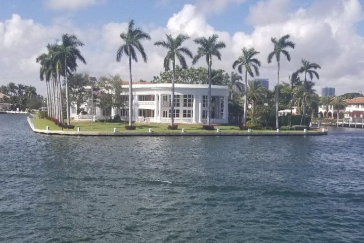 Fort Lauderdale Water Taxi - Daily Unlimited Hop On Hop Off - thumb 3