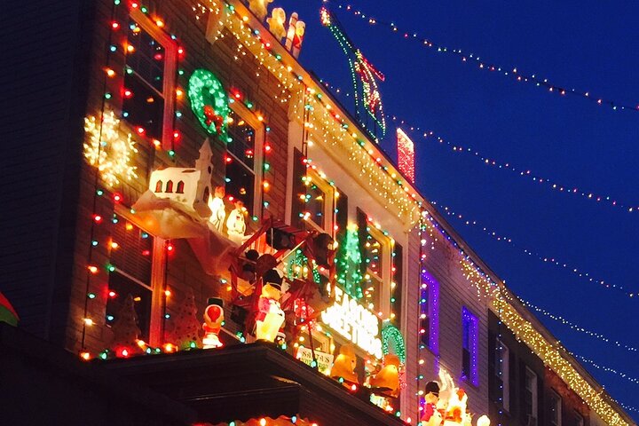 Baltimoreâ€™s Miracle On 34th Street Private Tour - thumb 3
