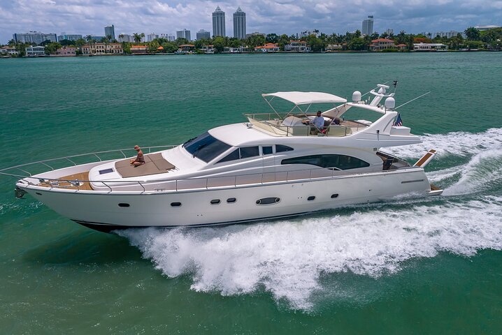 Boat Rental In Miami Beach - thumb 0