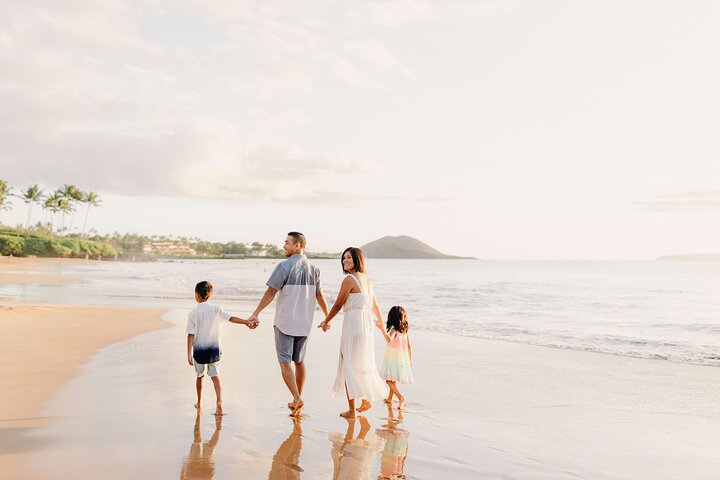 Private Vacation Photography Session With Local Photographer In Maui - thumb 0