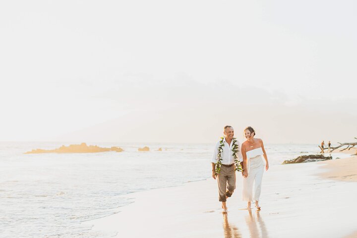 Private Vacation Photography Session With Local Photographer In Maui - thumb 3