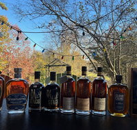 Kentucky Bourbon Trail for the expert bourbon drinker. - Accommodation Arizona