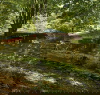 Fallingwater and Kentuck Knob - Two Visions of Frank Lloyd Wright - Accommodation Arizona