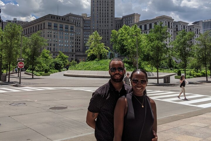 Guided Walking Tour: Downtown Highlights - thumb 4
